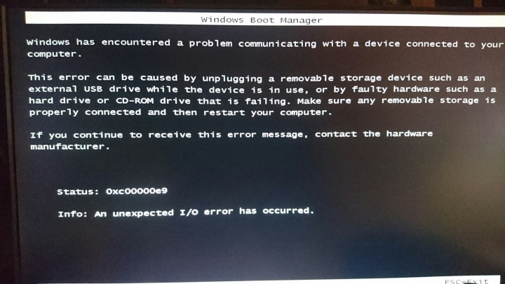如果想從 OS 有問題的 RAID 1 中取出資料