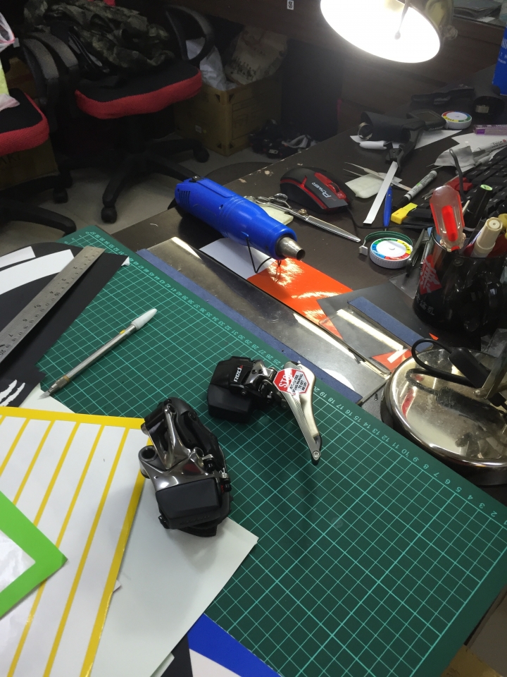 遲來的~sram etap小全套開箱....貼膜....裝車....路試!!!