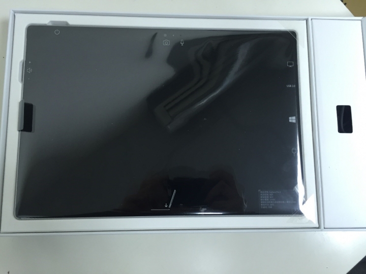正所謂衝動是魔鬼但便宜才是罪啊~~Surface pro3開箱