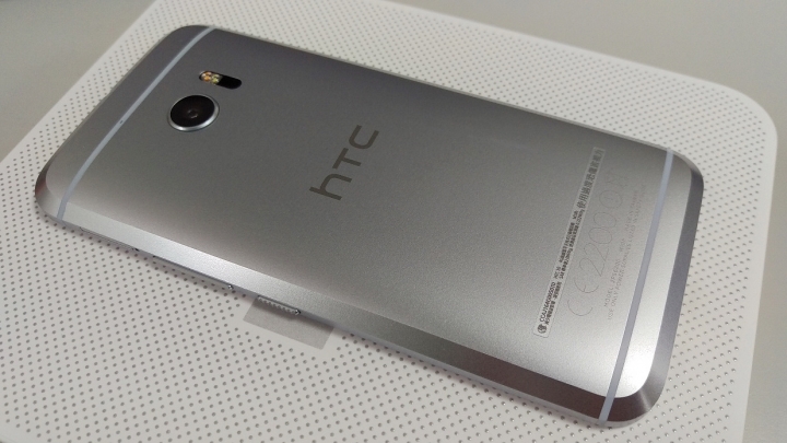 HTC 10 銀色 32GB 開箱