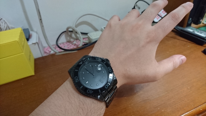 烏漆嘛黑 Invicta F0068