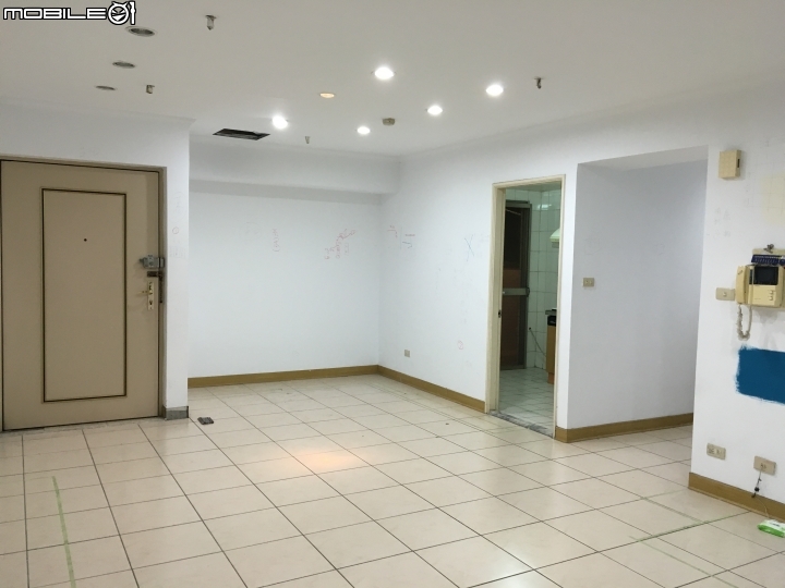 【開箱】30坪的軟爛秘密基地