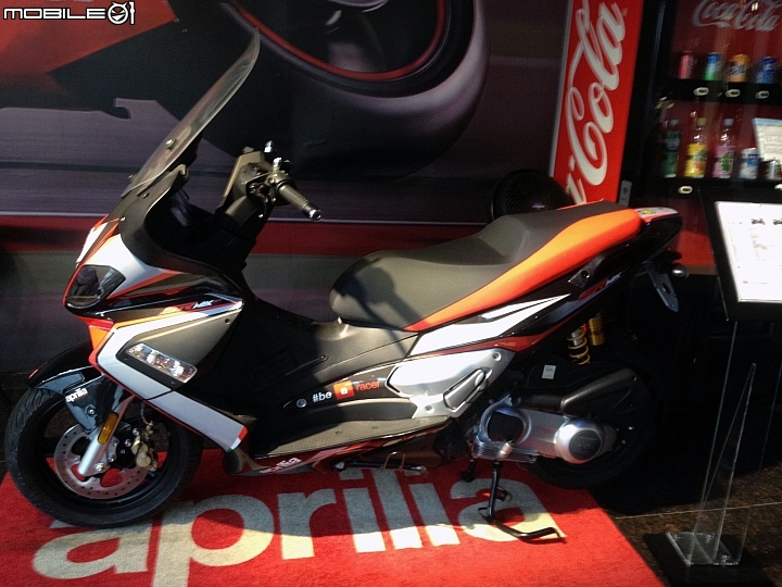 開箱 Honda Integra 750D 2015年特仕版