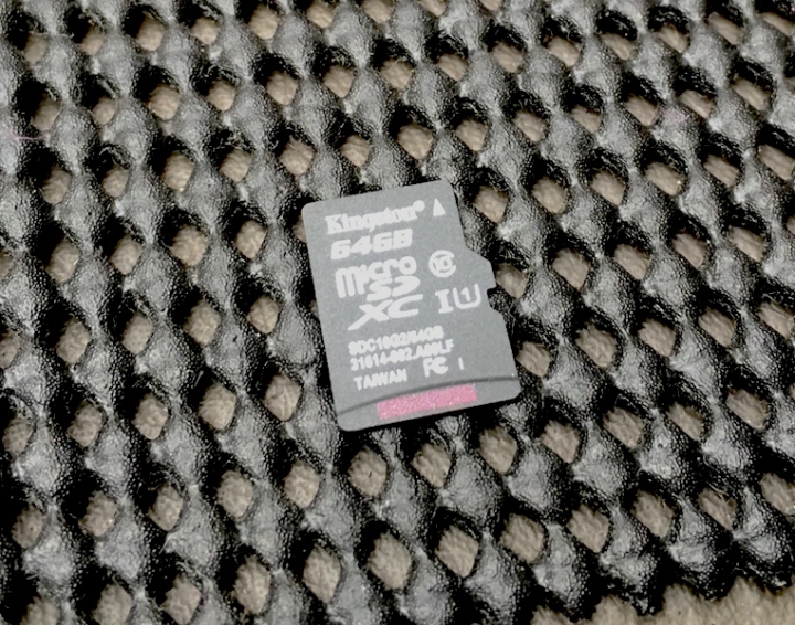 春電展買的R50&買錯的記憶卡開箱