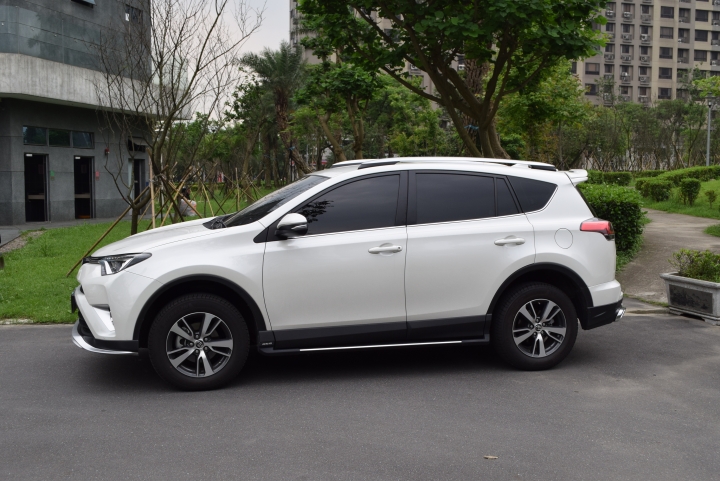 打造自己的小資特仕車,新RAV4內外升級分享