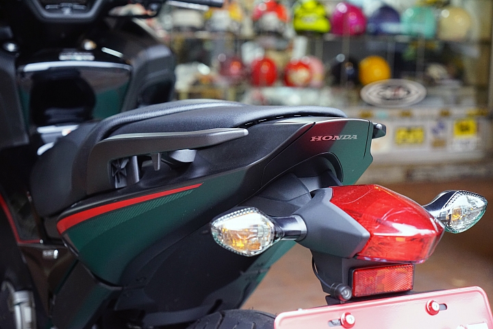 開箱 Honda Integra 750D 2015年特仕版