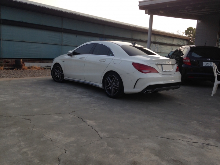 CLA45類格開箱