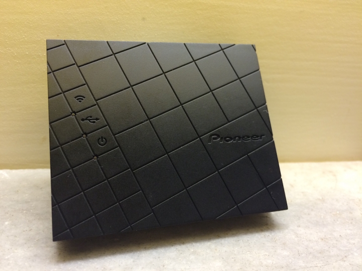 【開箱】根本就是一台無線讀卡機的Pioneer APS-WA01