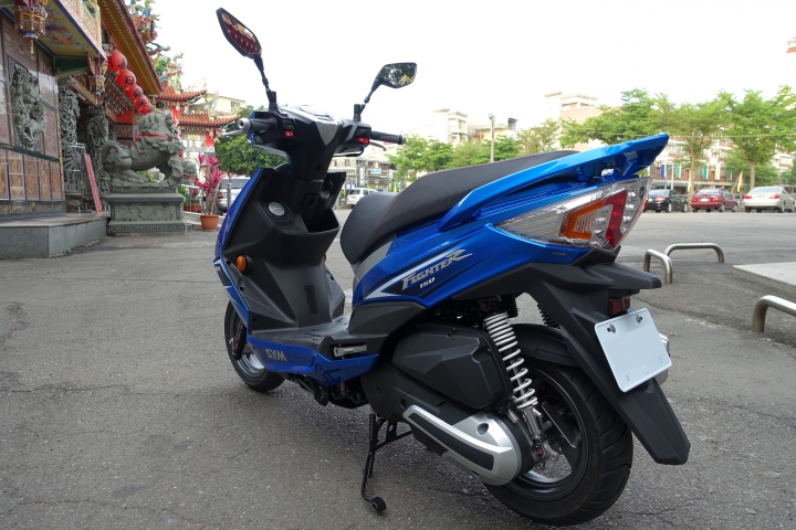 HONDA CBR500R 關箱『兼』SYM FIGHTER6 開箱(圖文多斟酌)