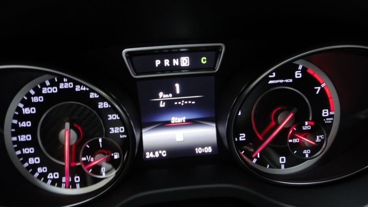 CLA45類格開箱