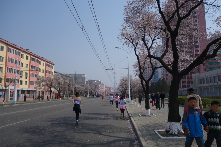 2016衝出封鎖線,北韓,平壤國際馬拉松,