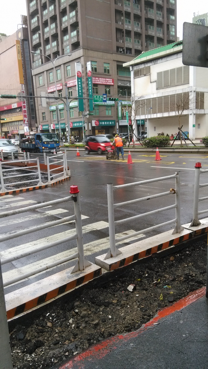 柯文哲的台北市自行車專用道8大缺點 (附圖)