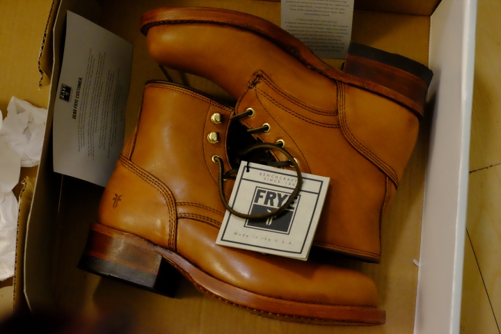 《開箱圖》(圖多) - FRYE Engineering Artisanal Boot