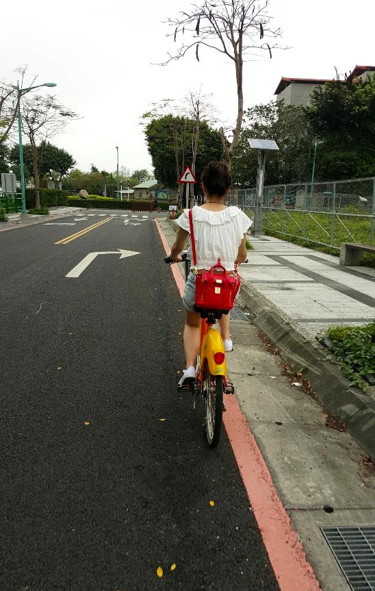 友達以上戀人未滿?
