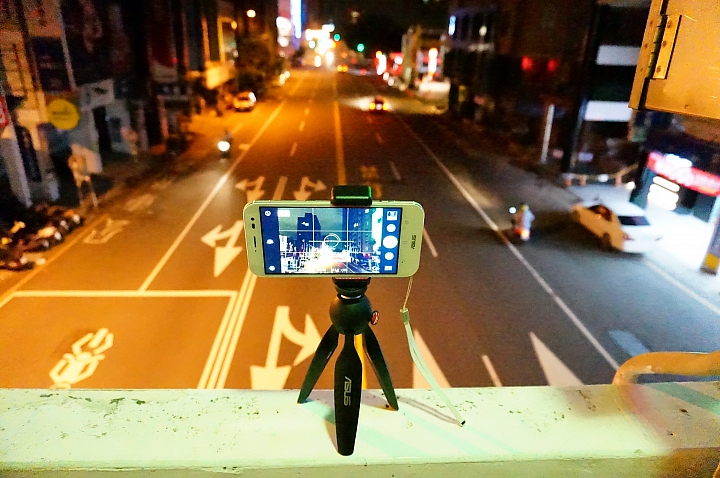 Asus ZenTripod 簡單開箱+深夜夜拍....