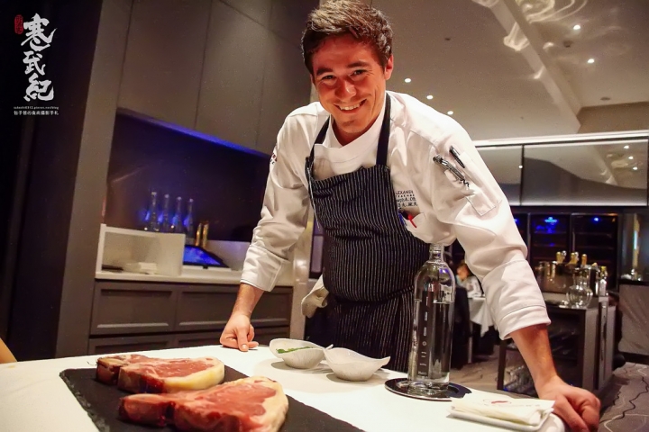 亞歷山大牛排台北店 Alexander's Steakhouse Taipei|頂級美味熟成牛排‧顛覆傳統的米其林級餐廳!