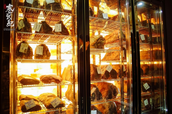 亞歷山大牛排台北店 Alexander's Steakhouse Taipei|頂級美味熟成牛排‧顛覆傳統的米其林級餐廳!