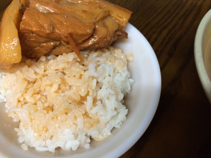 【美食。食記】彰化市 阿本爌肉飯 醬紅味甜 湯醇少鹽 非主流(11/12)