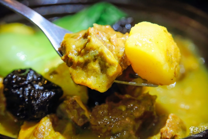捷運六張犁站‧塔吉摩洛哥料理 Tajin Moroccan Cuisine|摩洛哥特色香料菜‧超飽足燉羊膝塔吉鍋!