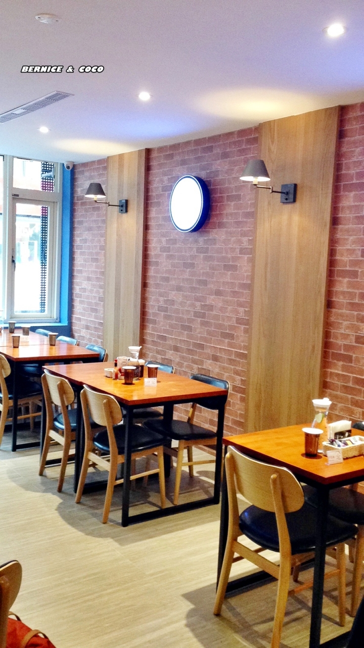 (台北美食)跑飯店the Paw Hotel 寵物友善餐廳( tutti cafe濟南店)(捷運新生站)