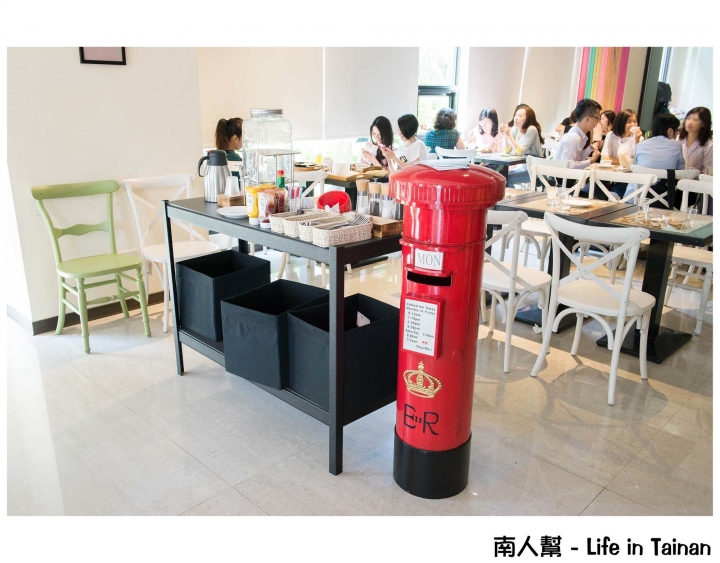 【台南市安平區-美食】澎拜早午餐,隨餐附上整條自烘焙吐司~95咖啡館