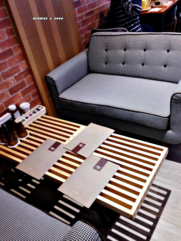 (台北美食)跑飯店the Paw Hotel 寵物友善餐廳( tutti cafe濟南店)(捷運新生站)
