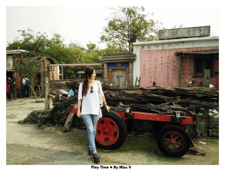 【台南∣私房景點】老塘湖藝術村&學甲蜀葵花海,開啟連假行程的學甲一日輕旅行!!