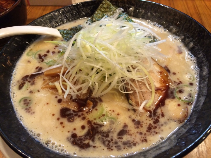 【大阪黑門市場-丼飯】傳說中的炭火豬肉丼-天地人