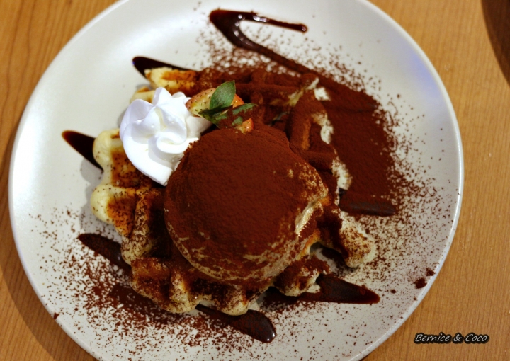 (台北 大安美食)Waffle Please 比利時列日鬆餅專賣店(大安店)(捷運科技大樓站)