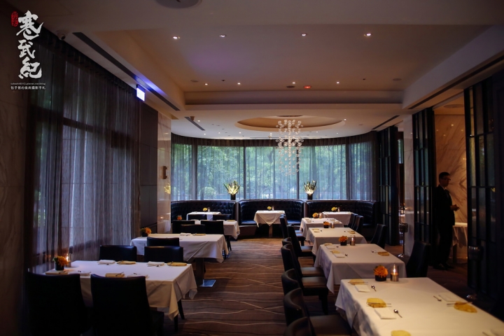 亞歷山大牛排台北店 Alexander's Steakhouse Taipei|頂級美味熟成牛排‧顛覆傳統的米其林級餐廳!