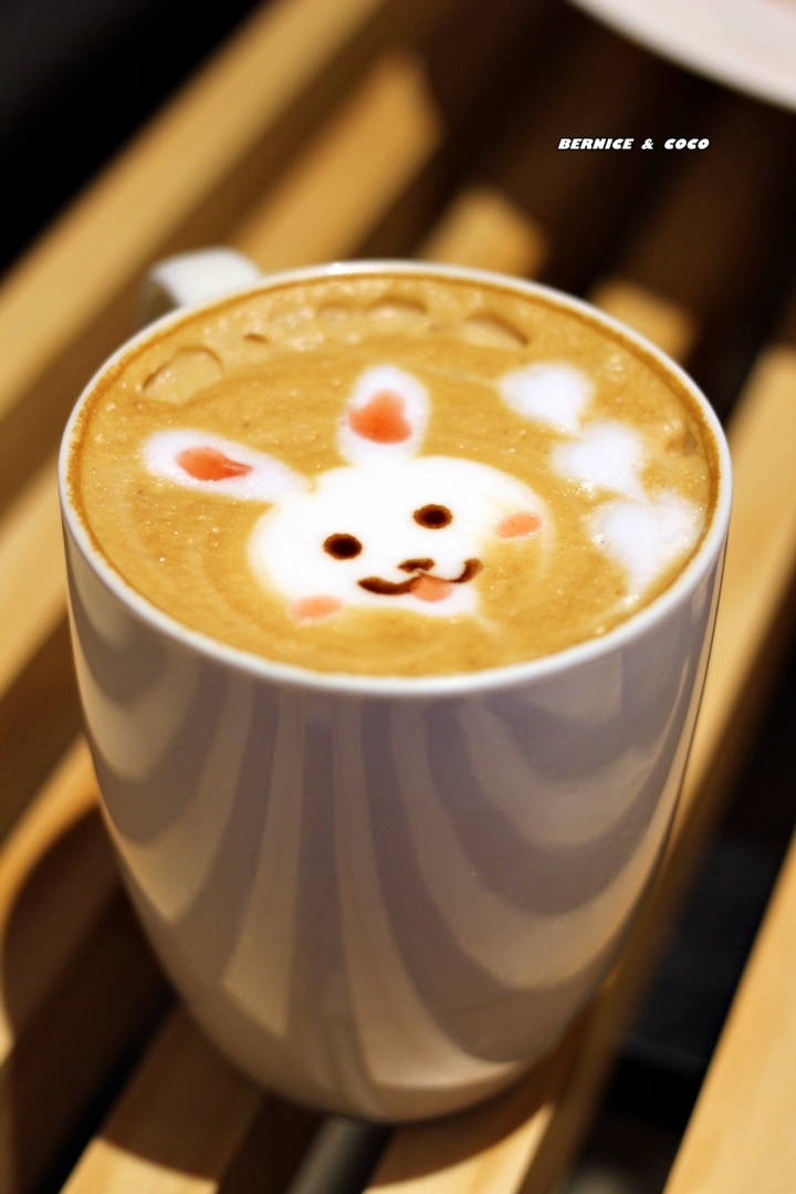 (台北美食)跑飯店the Paw Hotel 寵物友善餐廳( tutti cafe濟南店)(捷運新生站)