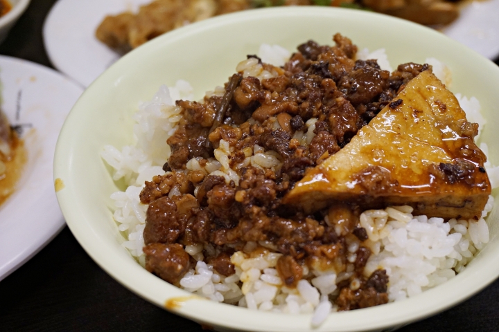 【永珍牛肉麵】肉質軟嫩、湯頭順口