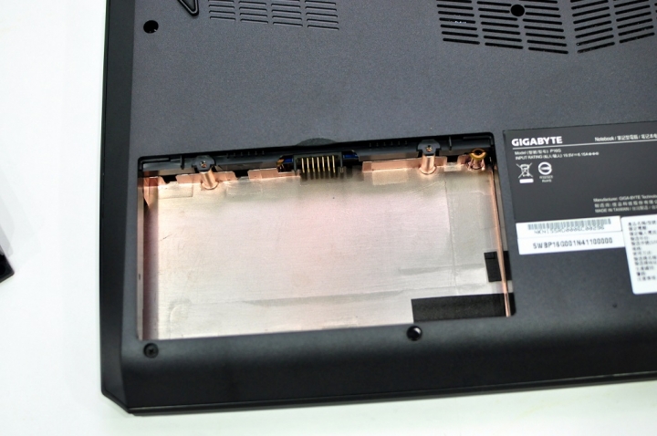 GIGABYTE P16G 技嘉首款GTX960M電競筆電