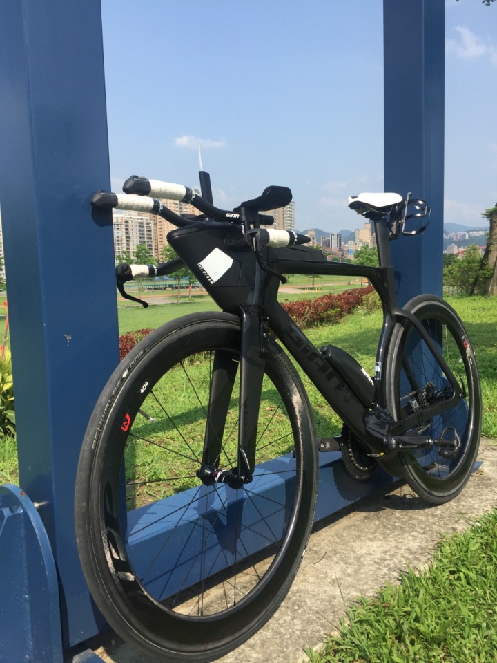 2016 Trinity Advanced Pro 1 開箱 (三鐵車_電子變速_ZIPP 404版輪_管胎) 一次滿足