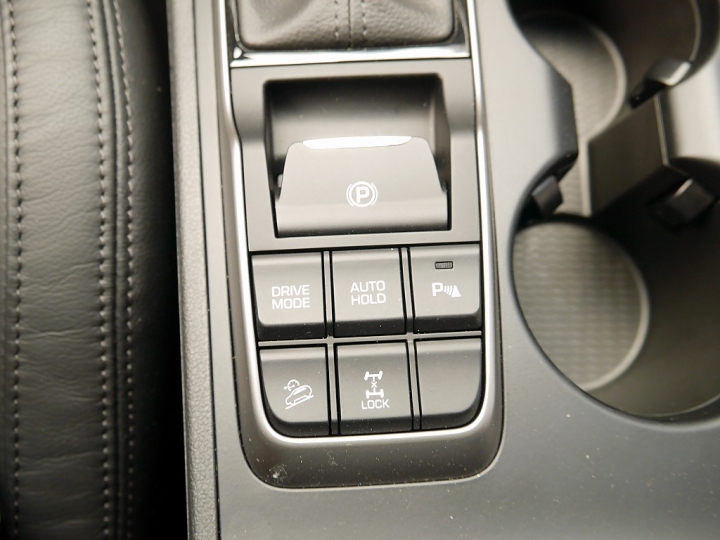 <<柴油旗艦 4WD>>HYUNDAI ALL NEW TUCSON試駕心得分享<<風靡魅力>>