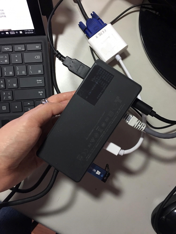 【開箱文】Surface Pro3 Docking vs Pro4 Docking