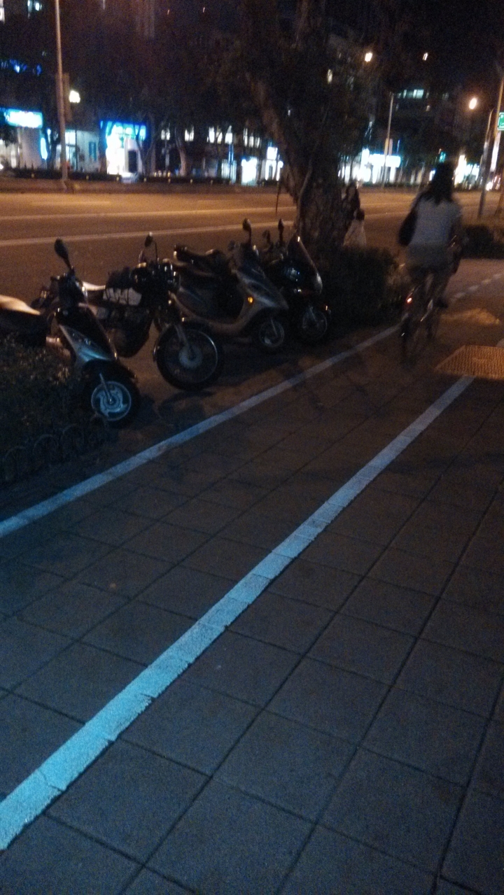 柯文哲的台北市自行車專用道8大缺點 (附圖)