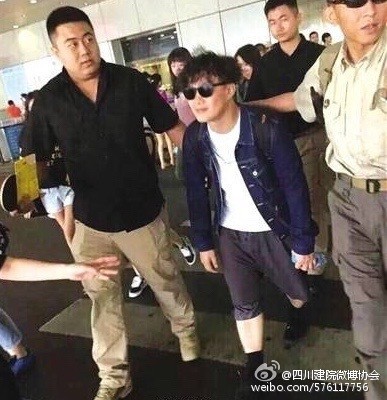 陳奕迅Eason 有30公分?! (內有圖片)
