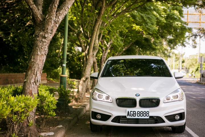 BMW 218 車主來簽到吧!!