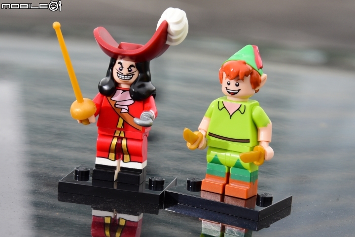 【開箱】迪士尼粉絲必收逸品!Lego Minifigures 71012 Disney Series簡單開箱介紹