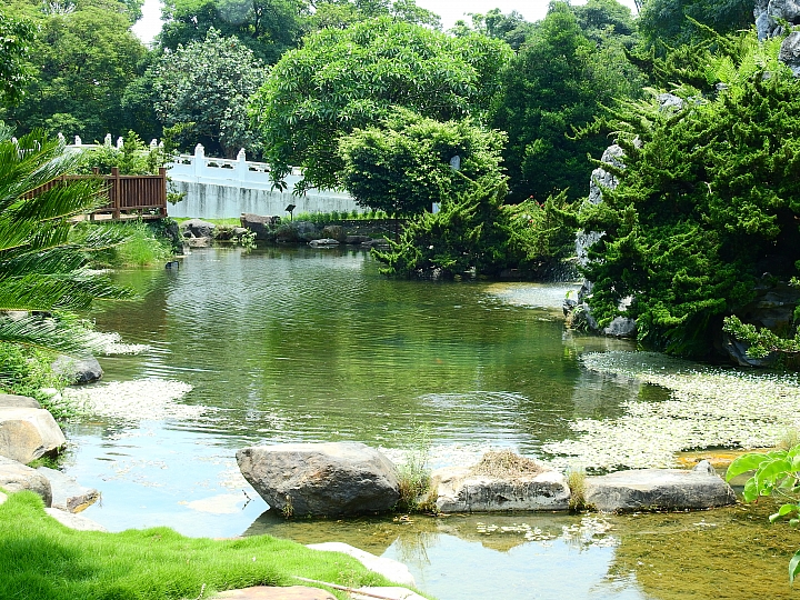 佔地五甲:彰化溪州鄉萬景藝苑
