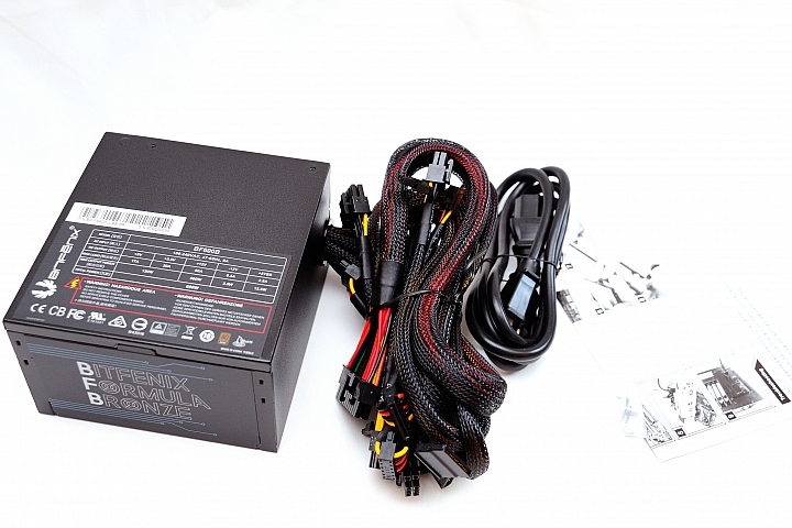 DC-DC 設計普及化,BitFenix Formula 600W 銅牌電源供應器開箱測試