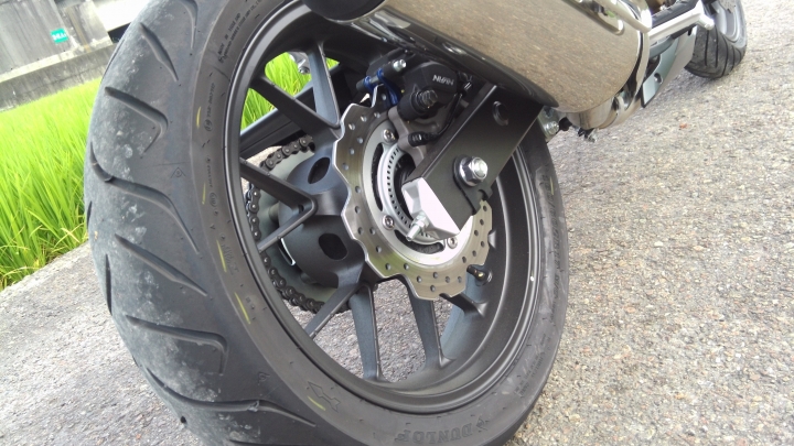 新車開箱!2016 Honda CBR500R 侵略紅