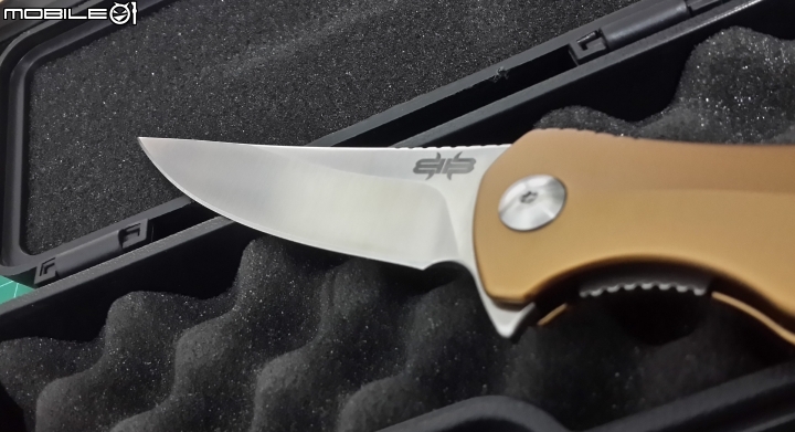 兩把flipper折刀分享 Brous Sniper & Spyderco Mamba
