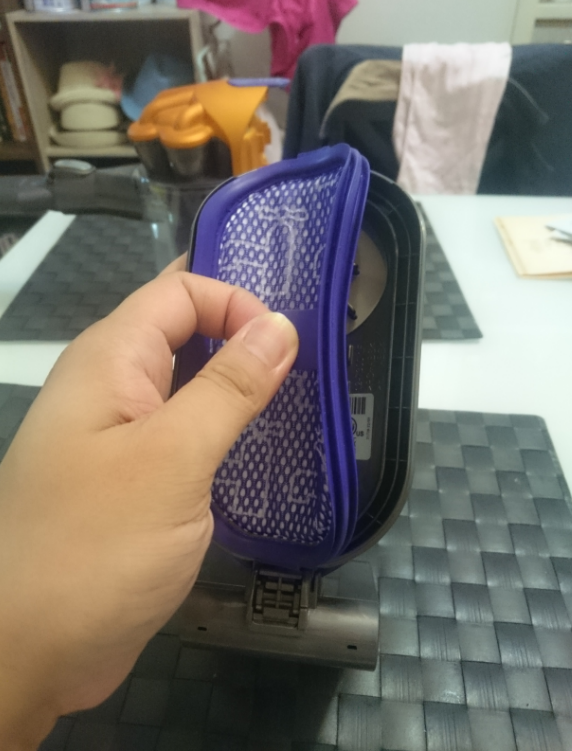 DYSON DC34副廠電池開箱 自己換電池方便快速省荷包