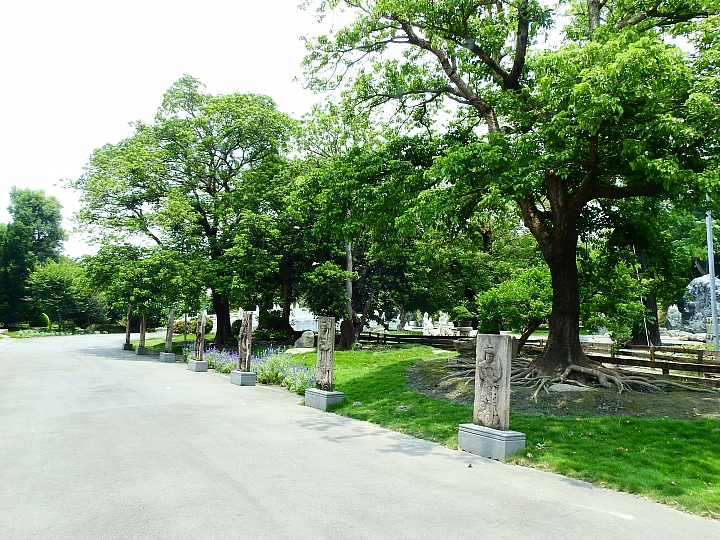 佔地五甲:彰化溪州鄉萬景藝苑