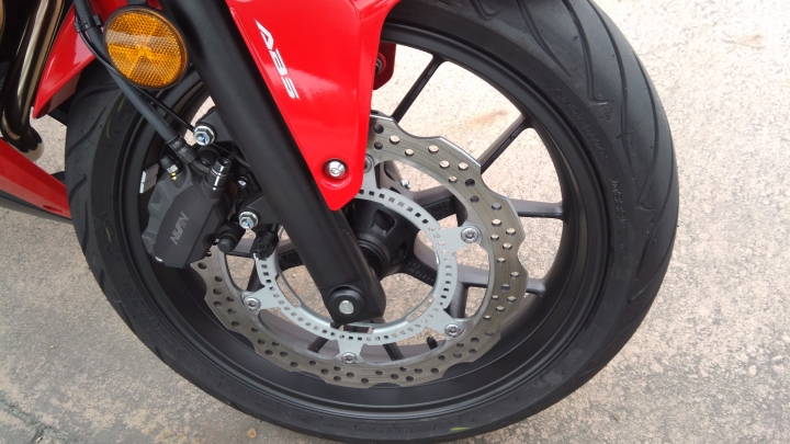 新車開箱!2016 Honda CBR500R 侵略紅