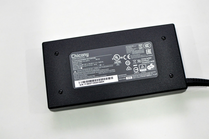 GIGABYTE P16G 技嘉首款GTX960M電競筆電
