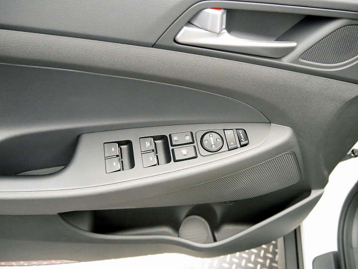 <<柴油旗艦 4WD>>HYUNDAI ALL NEW TUCSON試駕心得分享<<風靡魅力>>