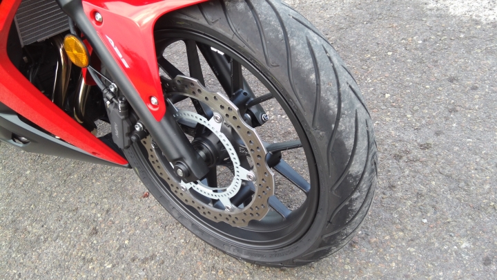 新車開箱!2016 Honda CBR500R 侵略紅